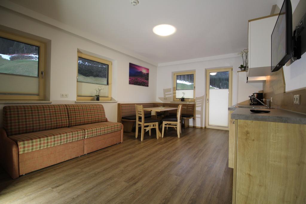 Apart Geisler Майрхофен Номер фото
